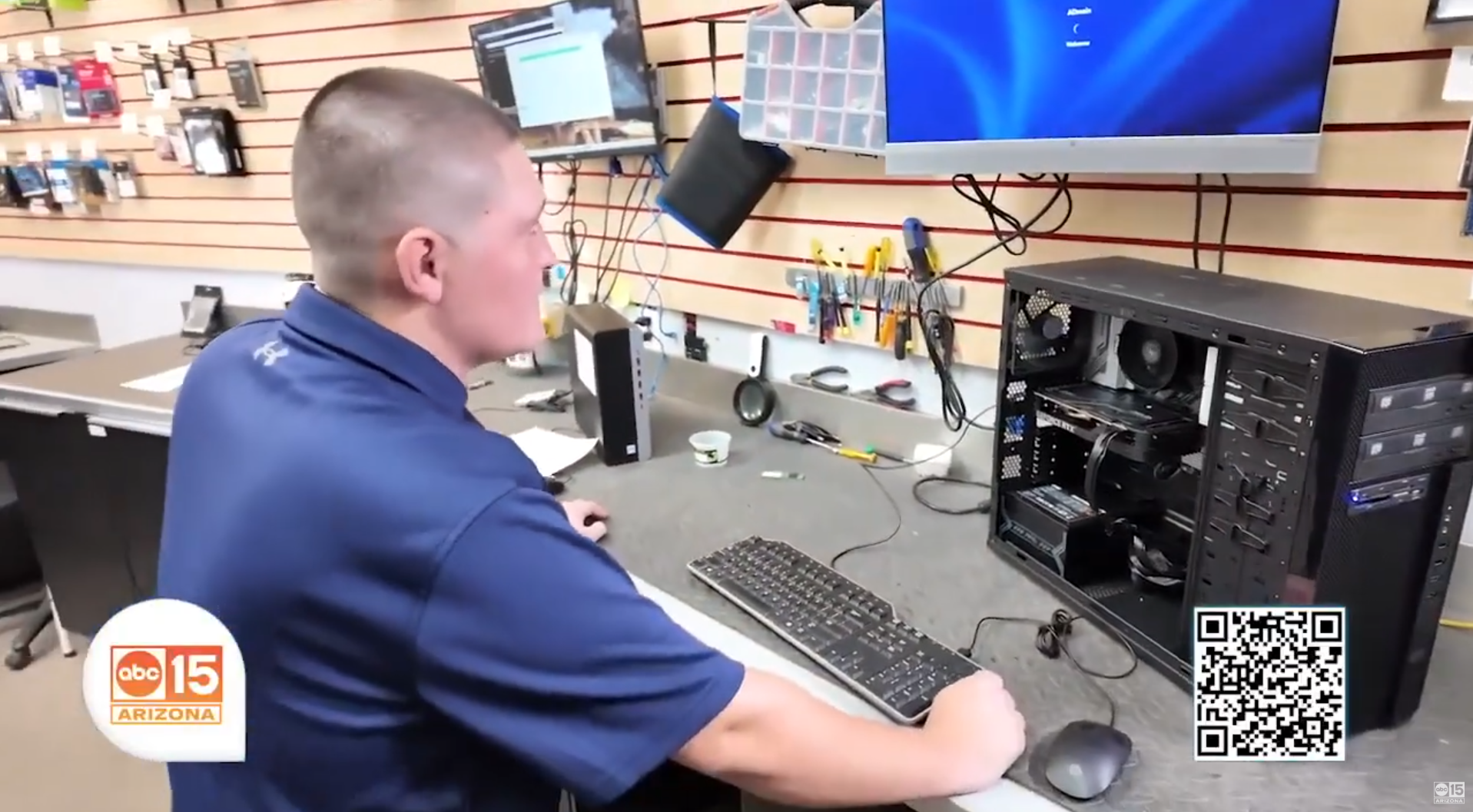 Kirk Wright at TheWrightPC shop as seen on ABC 15